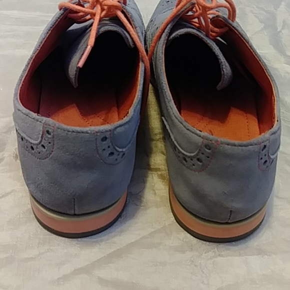 Johnston & Murphy Flex System Suede Oxfords - Picture 5 of 6